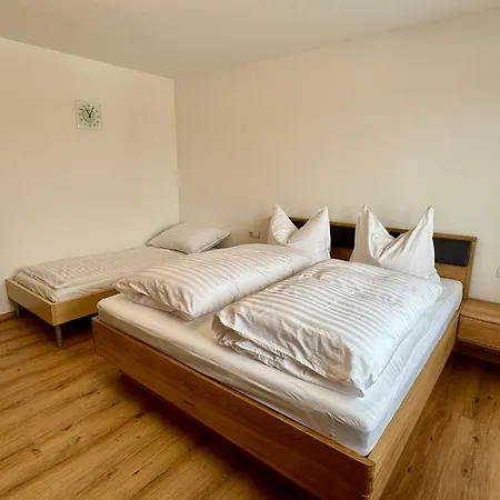 Angela Апартаменты Миттерзилль